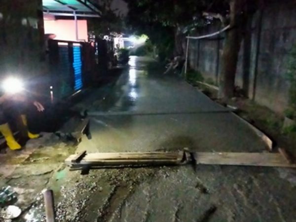 Desa Gembong Percepat Pembangunan Betonisasi Jalan Desa